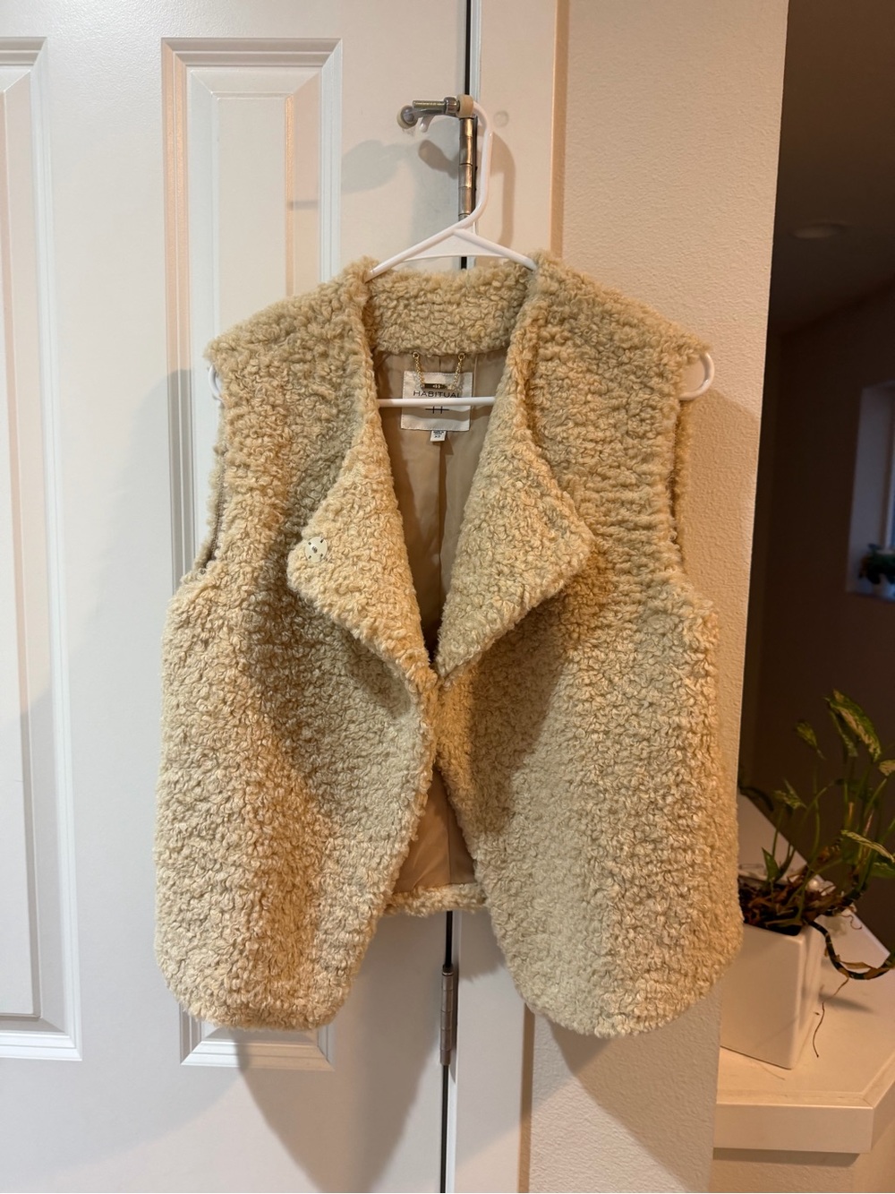 Habitual Cream Teddy Sherpa Vest
